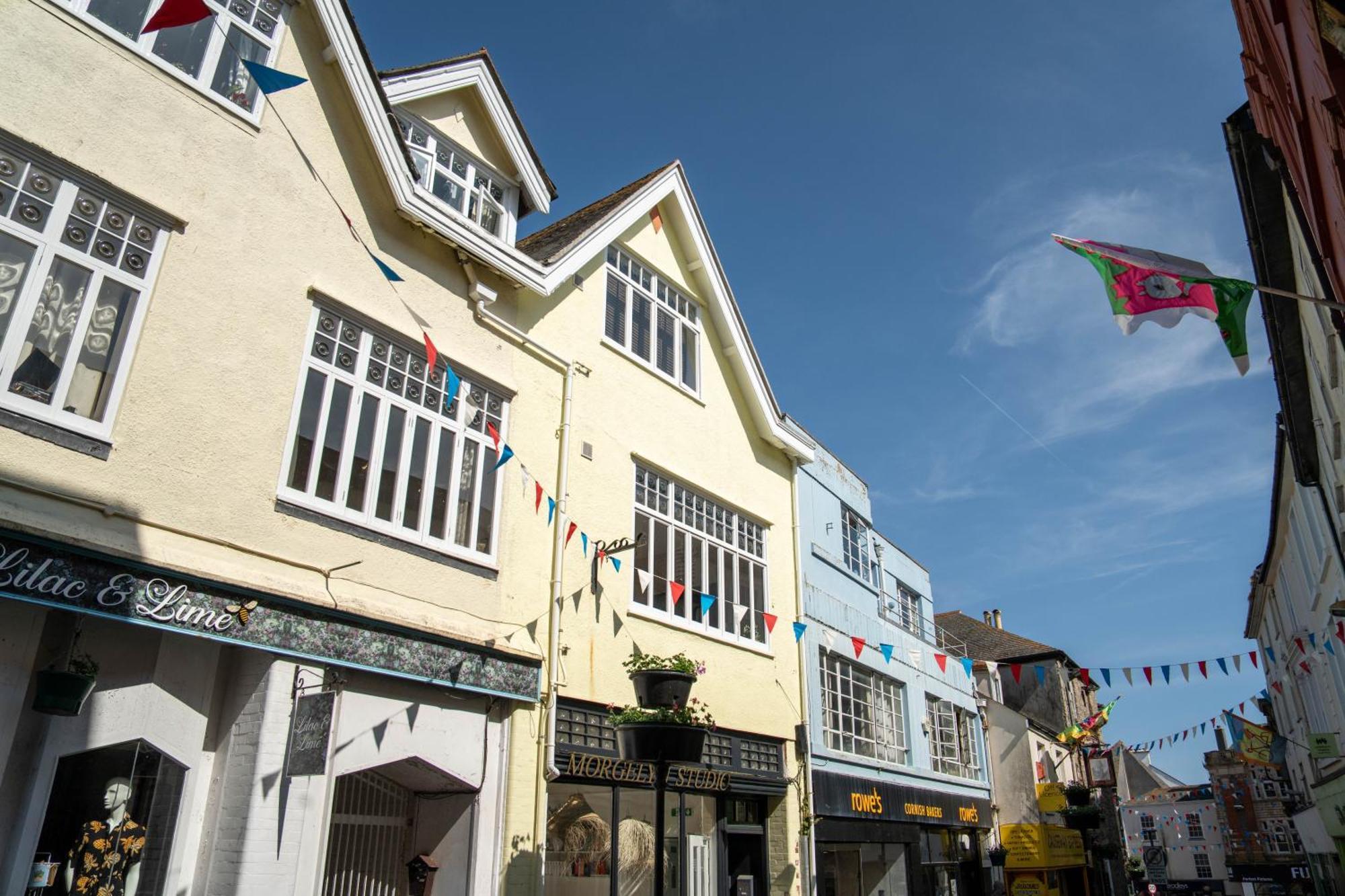 Modern Central One Bedroom Apartment In Penzance Exterior foto