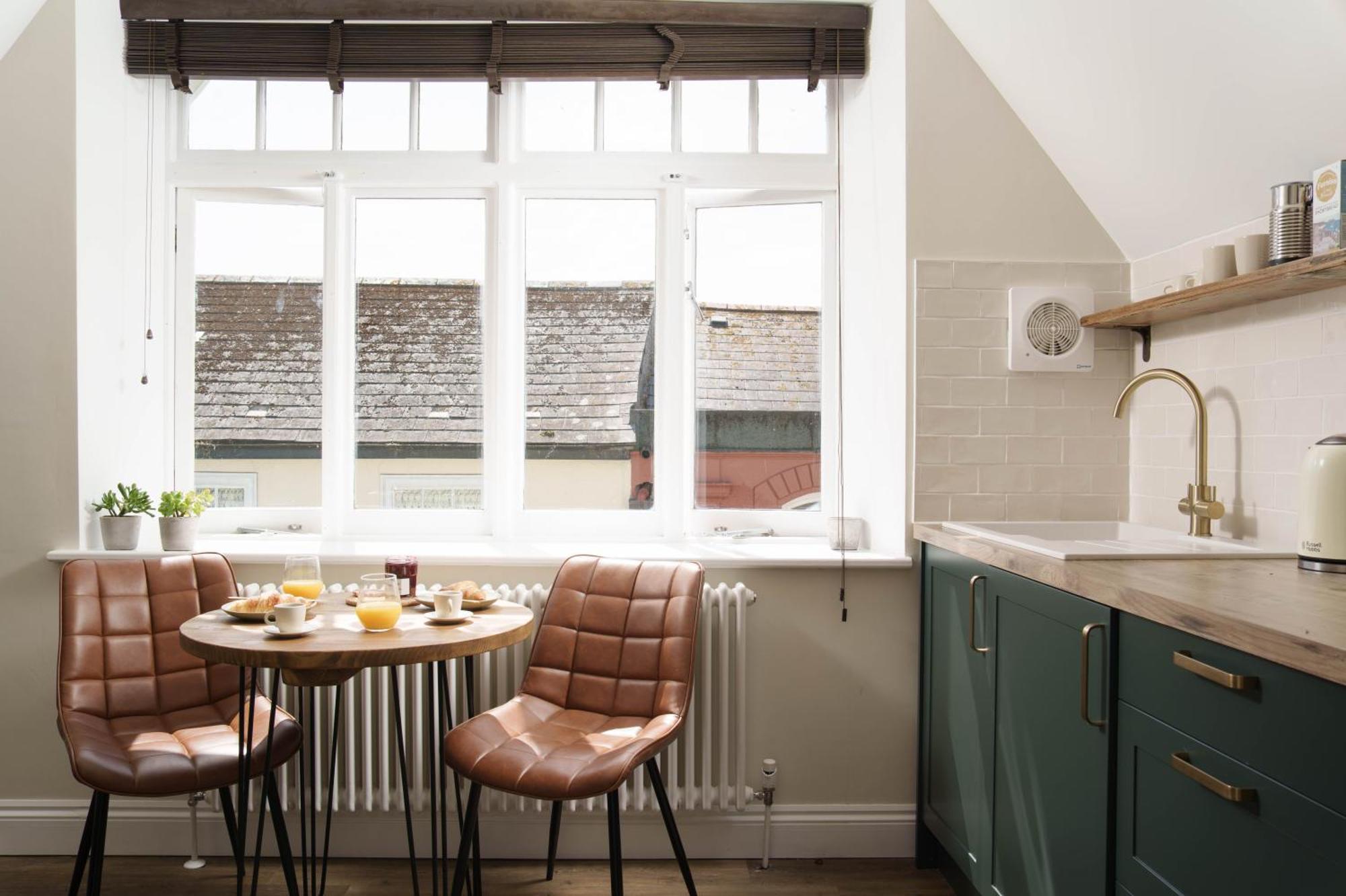 Modern Central One Bedroom Apartment In Penzance Exterior foto